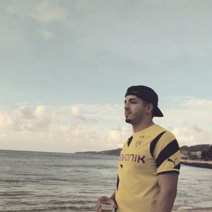 Meet your Posher, Wesley